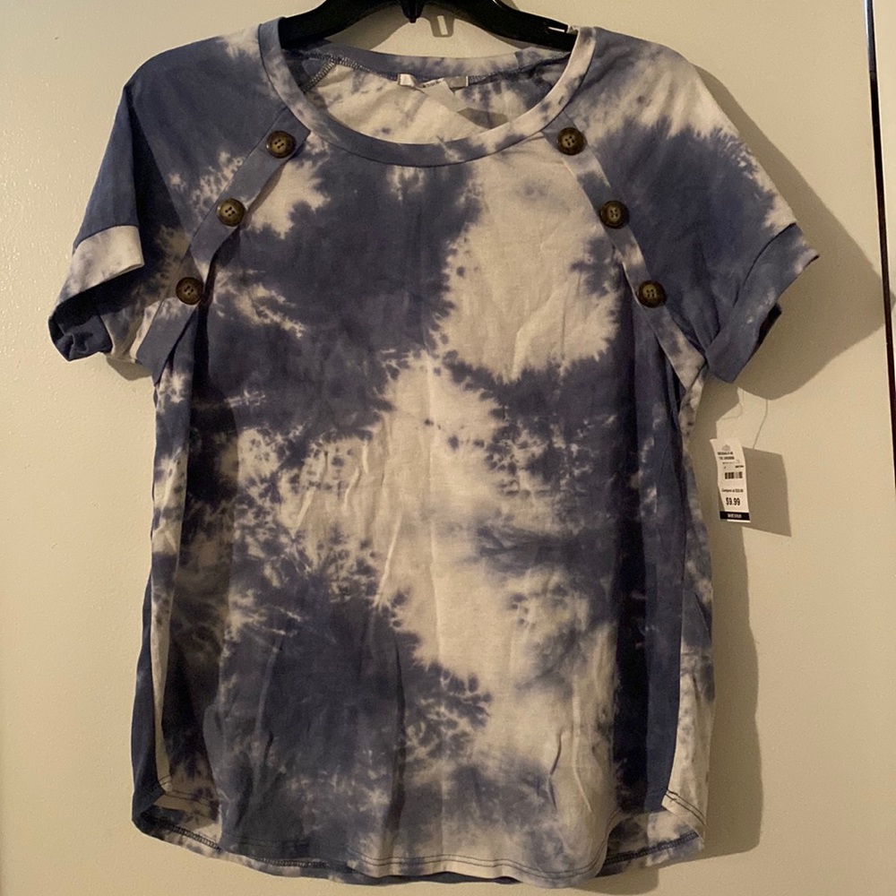 Blue and White Tie Dye Top NWT